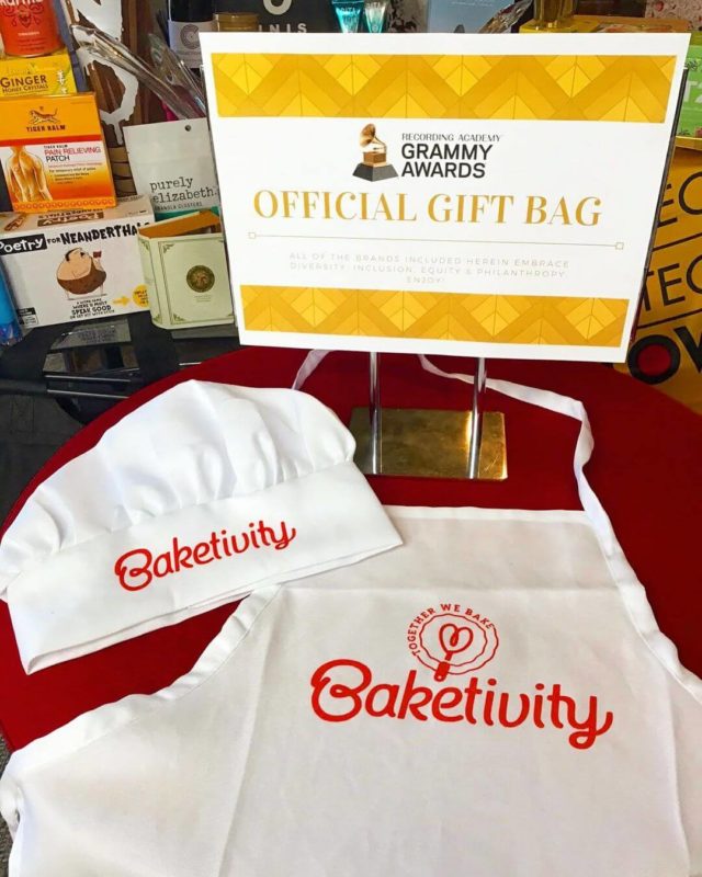 Kids Baketivity Apron With Chef Hat (Gift) Kids Baketivity Apron With Chef Hat (Gift)