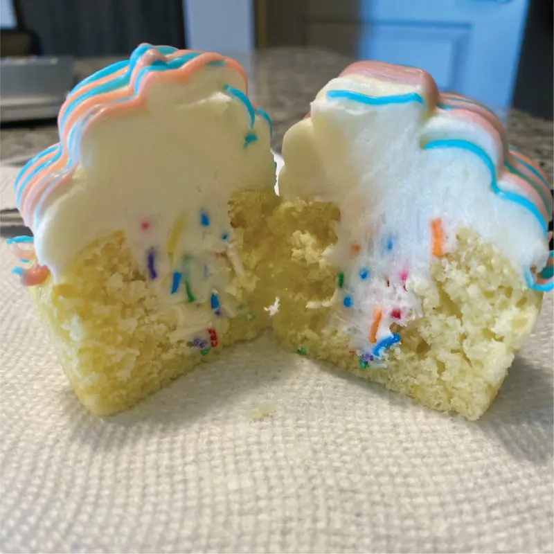 Baketivity + L.O.L. Surprise! Cupcakes Baking Kit Baketivity + L.O.L. Surprise! Cupcakes Baking Kit